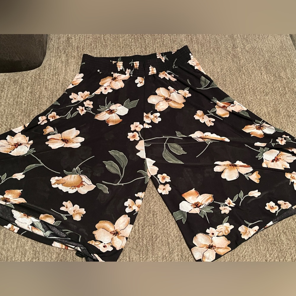 These are black wavy shorts that are very comfortable